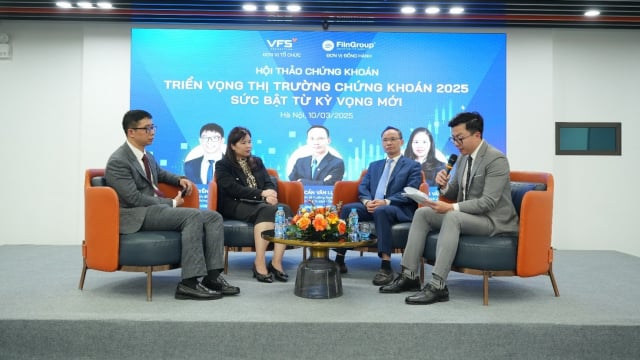 VFS dự báo VN-Index có thể tăng lên vùng 1.450 điểm năm 2025