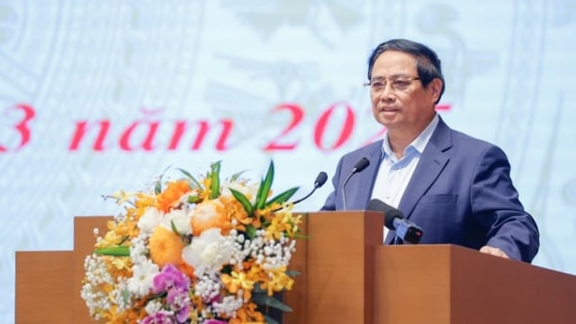 Tiến tới Chính phủ không giấy tờ, quản trị thông minh