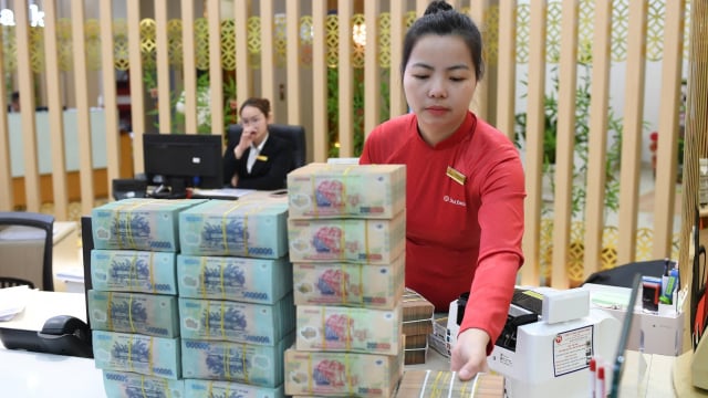 Nguy cơ lạm phát gia tăng, liệu có còn dư địa giảm lãi suất?