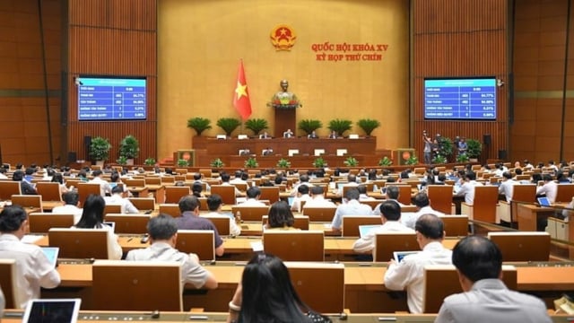 Quốc hội 'chốt' tăng thuế tiêu thụ đặc biệt với nước ngọt và rượu bia
