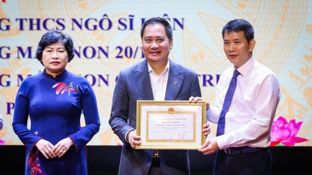 T&T Group vinh dự nhận bằng khen của UBND thành phố Hà Nội