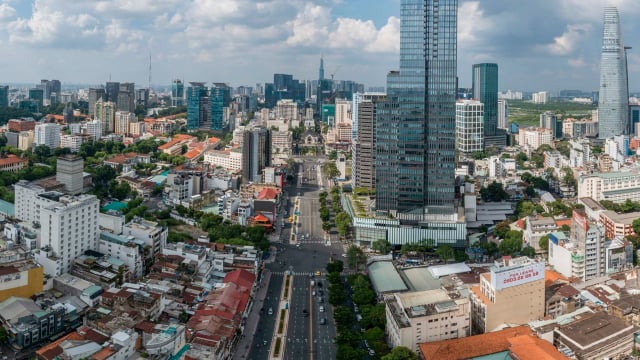 Gỡ nút thắt vốn và thể chế cho bất động sản