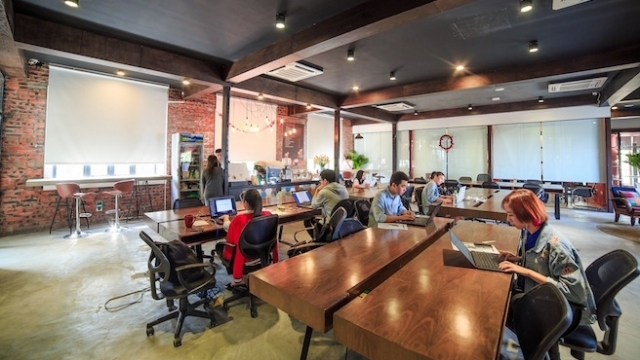 Co-working spaces blooming in Vietnam