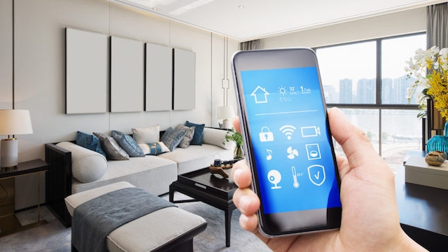 Vietnamese start adopting smart living