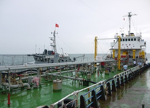 Fuel smuggling on the rise in Vietnamese waters