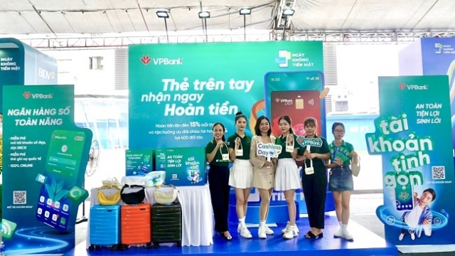 Nhiều ưu đãi lớn từ VPBank hưởng ứng lễ hội không tiền mặt