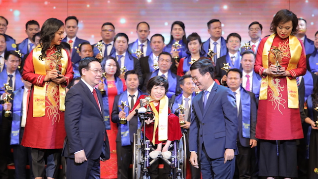 Chân dung 10 doanh nhân Sao Đỏ 2019