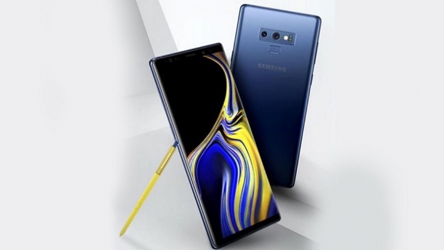 Tặng quà đến 11 triệu đồng cho khách đặt mua Galaxy Note9