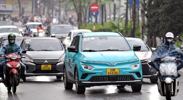 Hai thái cực của thị trường taxi Việt Nam