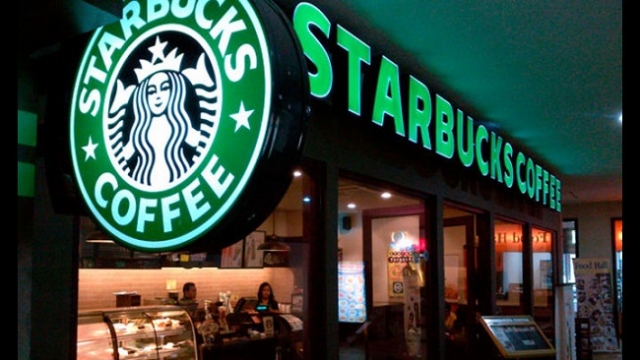 Lời xin lỗi giá trị tỷ đô nhìn từ khủng hoảng của Starbucks và United Airlines