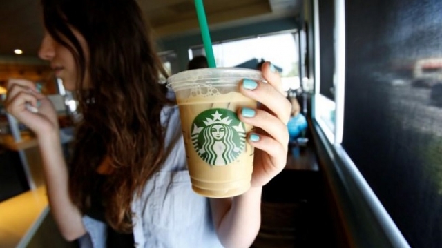 Starbucks bắt tay Alibaba giao cà phê ở Trung Quốc