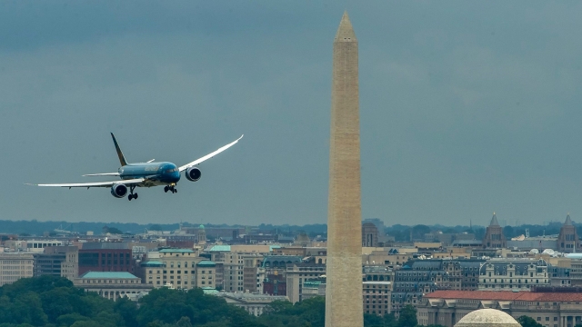 Vietnam Airlines dự kiến lợi nhuận giảm 35% trong năm 2017