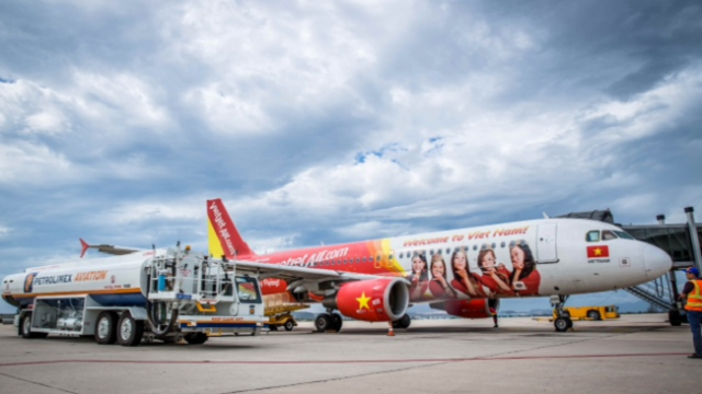 'Cơn đau đầu' của nữ tỷ phú Vietjet Air