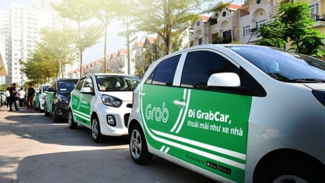 Chuyện tài xế Việt Nam: Không dám bỏ nghề vì dưới là vợ, con, trên đầu là ngân hàng, Grab