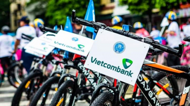 Lợi nhuận Vietcombank giảm sâu