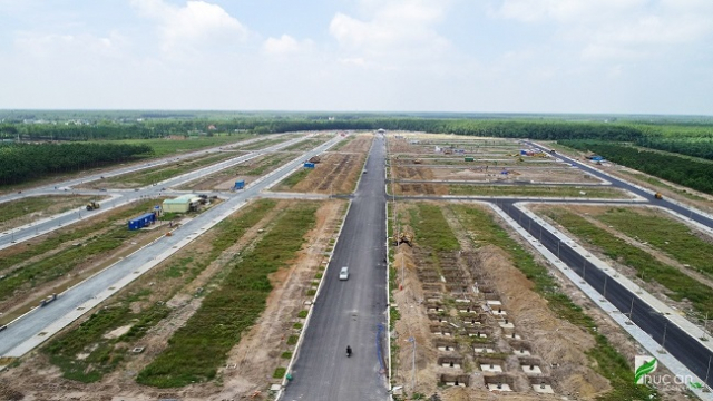 Đất nền Bình Dương: 'Đãi cát' tìm dự án pháp lý hoàn chỉnh