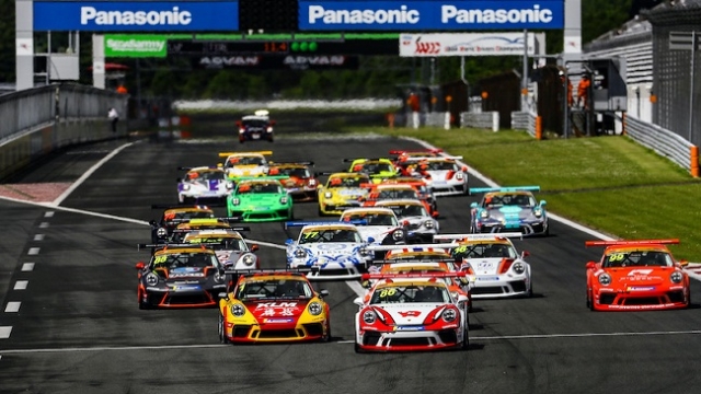 Porsche Carrera Cup Asia là giải đua phụ thứ 2 của chặng đua F1 Hà Nội