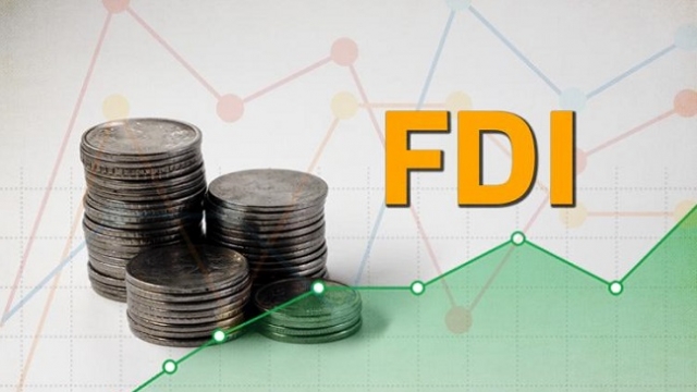 Vốn FDI đổ vào Việt Nam giảm tốc trong tháng 11