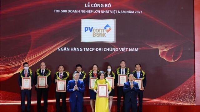 PVcomBank tăng 16 bậc trong Bảng xếp hạng VNR500