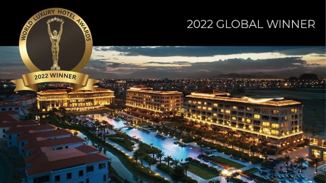 Khu nghỉ dưỡng Sheraton Grand Đà Nẵng nhận hai giải thưởng từ 2022 World Luxury Awards