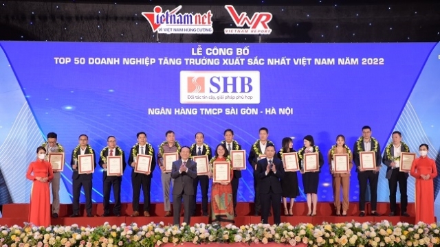 SHB 4 năm liên tiếp trong Top 50 doanh nghiệp tăng trưởng xuất sắc nhất Việt Nam