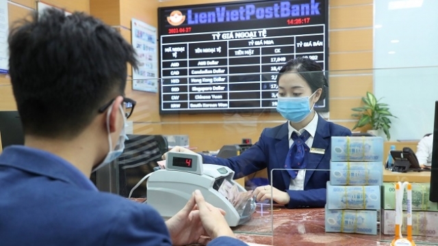 Nhiều lãnh đạo cấp cao LienVietPostBank đăng ký mua cổ phiếu LPB