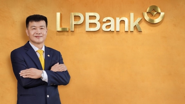 Hai phó tổng giám đốc LPBank xin từ nhiệm