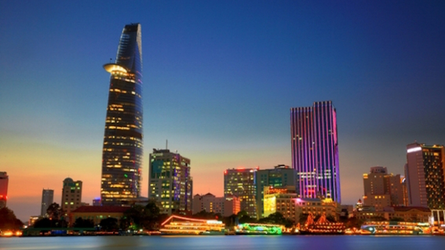 Giá văn phòng cho thuê tại TP. HCM tăng mạnh