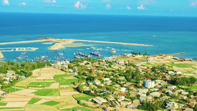 Xây nhà máy phát điện từ sóng biển ở Lý Sơn