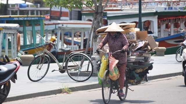 Thu gom đồng nát, phế liệu: Mắt xích yếu thế trong kinh tế tuần hoàn