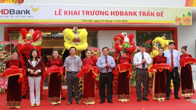 HDBank khai trương 2 điểm giao dịch liên tiếp tại Sóc Trăng