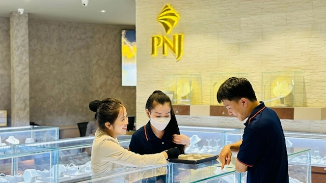 PNJ đạt doanh thu tỷ USD trong nửa đầu năm