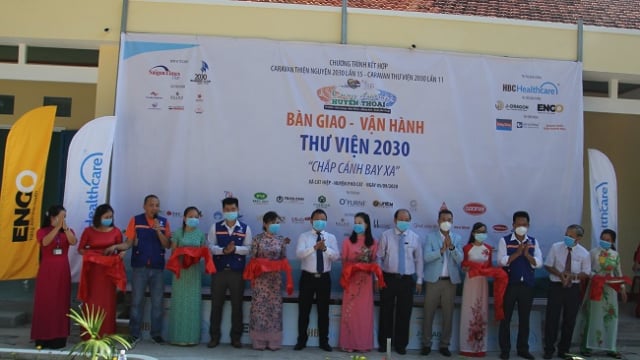 CLB doanh nhân 2030 tổ chức lễ bàn giao thư viện tại Bình Định