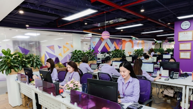 TPBank tái hiện từng bước xanh hóa qua báo cáo phát triển bền vững