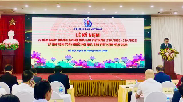 Hội Nhà báo Việt Nam 75 năm đồng hành cùng đất nước, vươn mình cùng thời đại