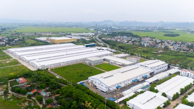 Khu công nghiệp phía Nam sông Hồng dậy sóng
