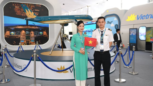 Dấu ấn Vietnam Airlines tại Triển lãm 80 năm Thành tựu đất nước  