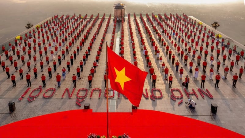 'Du lịch yêu nước' lên ngôi: Khi mỗi hành trình là một lời tri ân đất nước
