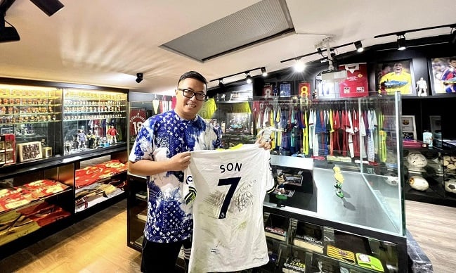 Từ đam mê bóng đá đến sứ mệnh văn hóa