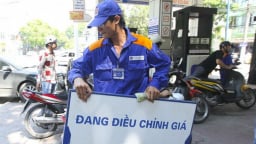 Giá xăng dầu đồng loạt giảm từ 15h chiều nay