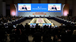 APEC cảnh báo thương mại khu vực chững lại vì thuế quan