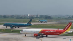 Huỷ hàng loạt chuyến bay trong ngày 21/7 do ảnh hưởng của bão số 3 (Wipha)