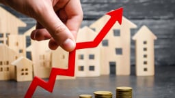 NHNN siết chặt tín dụng chảy vào bất động sản