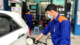 Giá xăng dầu đồng loạt giảm từ 16h00 hôm nay