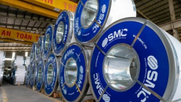 Chứng khoán Bảo Minh bán 1,8 triệu cổ phiếu sau 10 ngày làm cổ đông lớn tại SMC