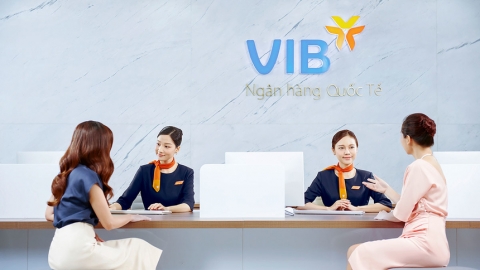 Hủy lệnh bán hơn 2,6 triệu cổ phiếu người có liên quan Chủ tịch HĐQT VIB