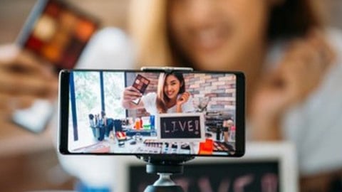 Bộ trưởng Công Thương: 'Xử lý việc lợi dụng livestream ứng dụng thương mại điện tử để kinh doanh hàng giả, hàng nhái'