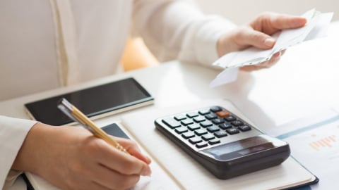 Hướng dẫn chi tiết lập hóa đơn thuế giá trị gia tăng 8% theo Nghị định 44