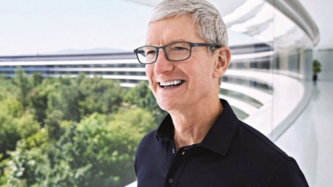 CEO Apple Tim Cook đã có mặt tại Việt Nam, ở khách sạn 5 sao tại Hà Nội