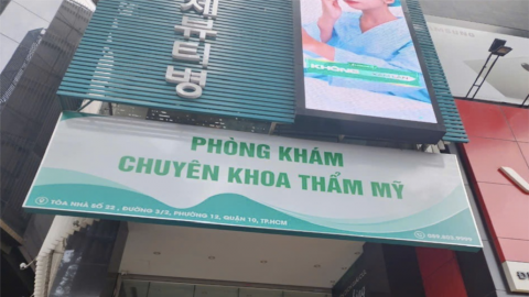 Một cơ sở hành nghề không phép gây tai biến cho khách tại TP HCM mở chuông báo cháy để tẩu thoát khi phát hiện đoàn kiểm tra của Sở Y tế